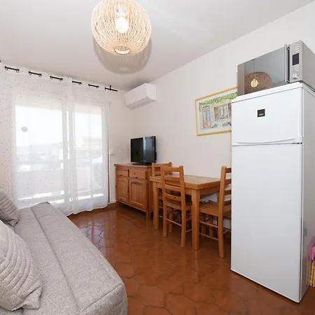 Apartament T2 Pour 4 Pers, Bord De Mer, Clim, Parking - Fr-1-803-13 Le Lavandou